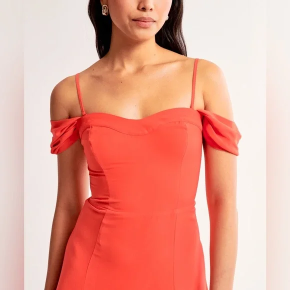 A&F Camille Off The Shoulder Maxi Dress, Medium Petite - Picture 4 of 7